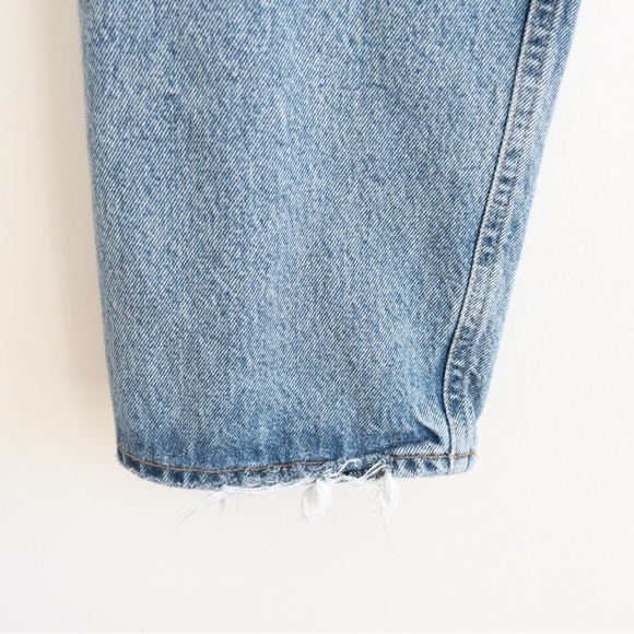 Agolde High Waist 90's Crop Jeans in Suspend - Picture 12 of 16